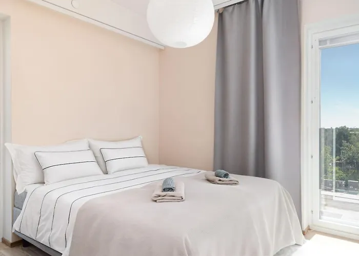 Apartment Modern With Sauna And Big Balcony Near Train Station *