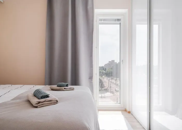 Apartment Modern With Sauna And Big Balcony Near Train Station Helsinki