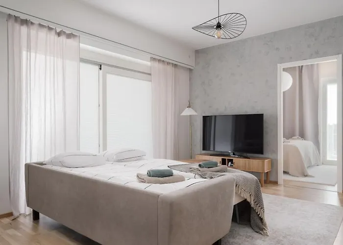 Apartment Modern With Sauna And Big Balcony Near Train Station *