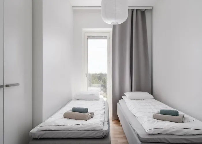 Modern With Sauna And Big Balcony Near Train Station Apartamento